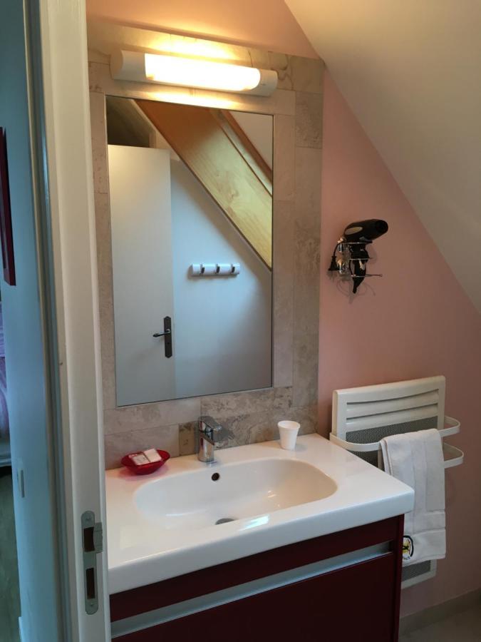 Bed and Breakfast Ferme Brocart Bouvines Экстерьер фото